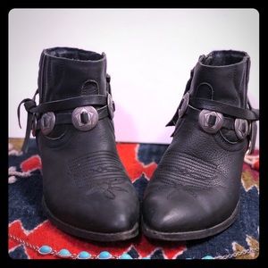 🔥Dolce Vita Western Ankle Boots🌵